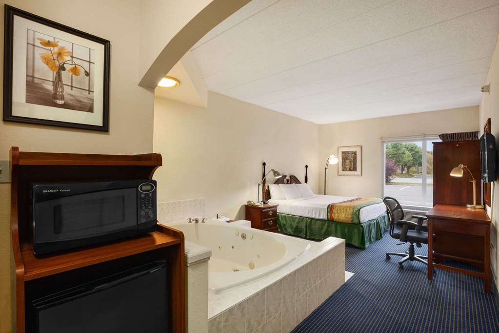 Hotel Baymont By Wyndham Warrenton