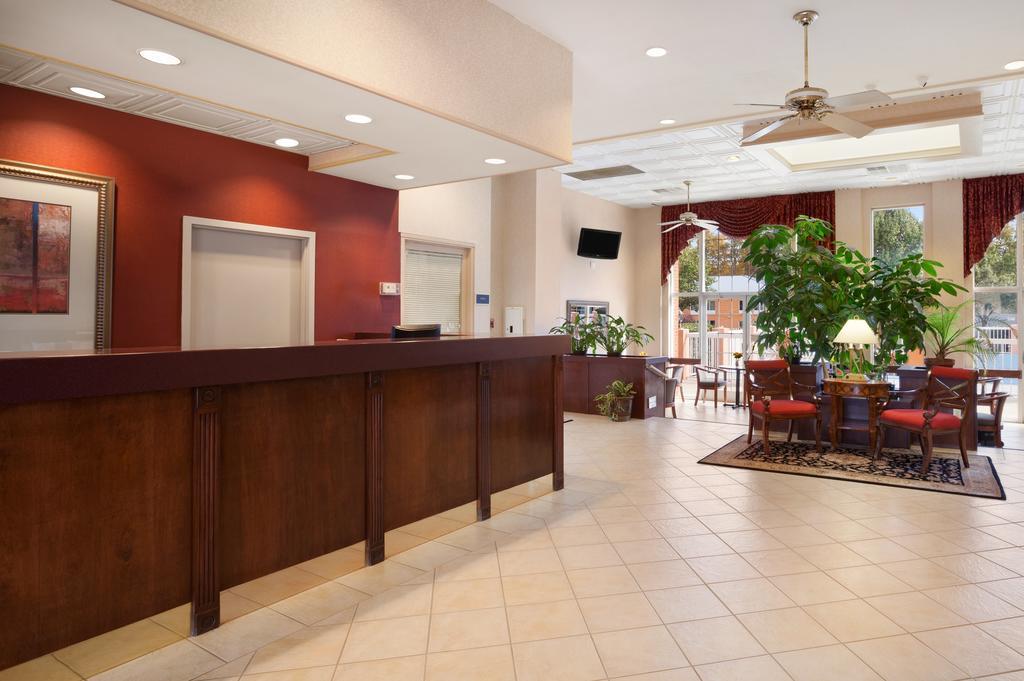 Baymont By Wyndham Warrenton