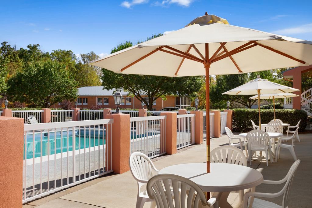Baymont By Wyndham Hotel