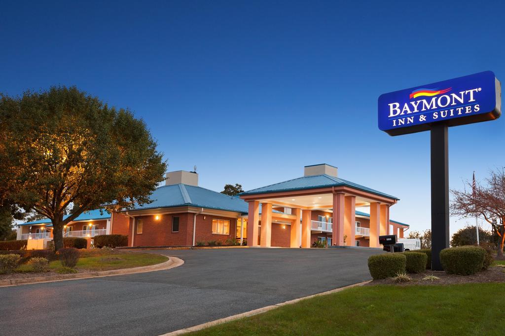 Hotel Baymont By Wyndham