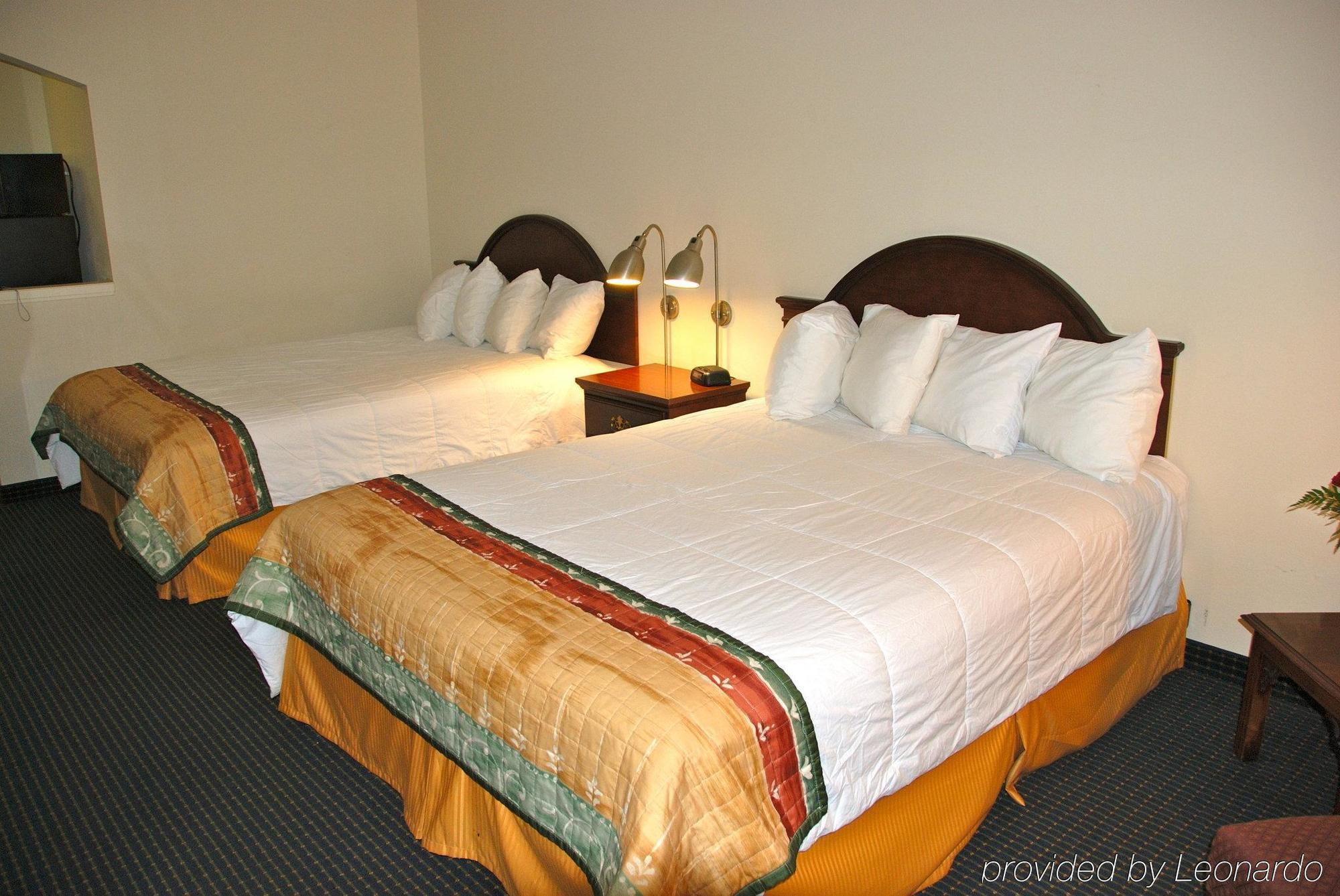 Hotel Baymont By Wyndham 3*