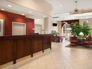 Hotel Baymont By Wyndham Warrenton